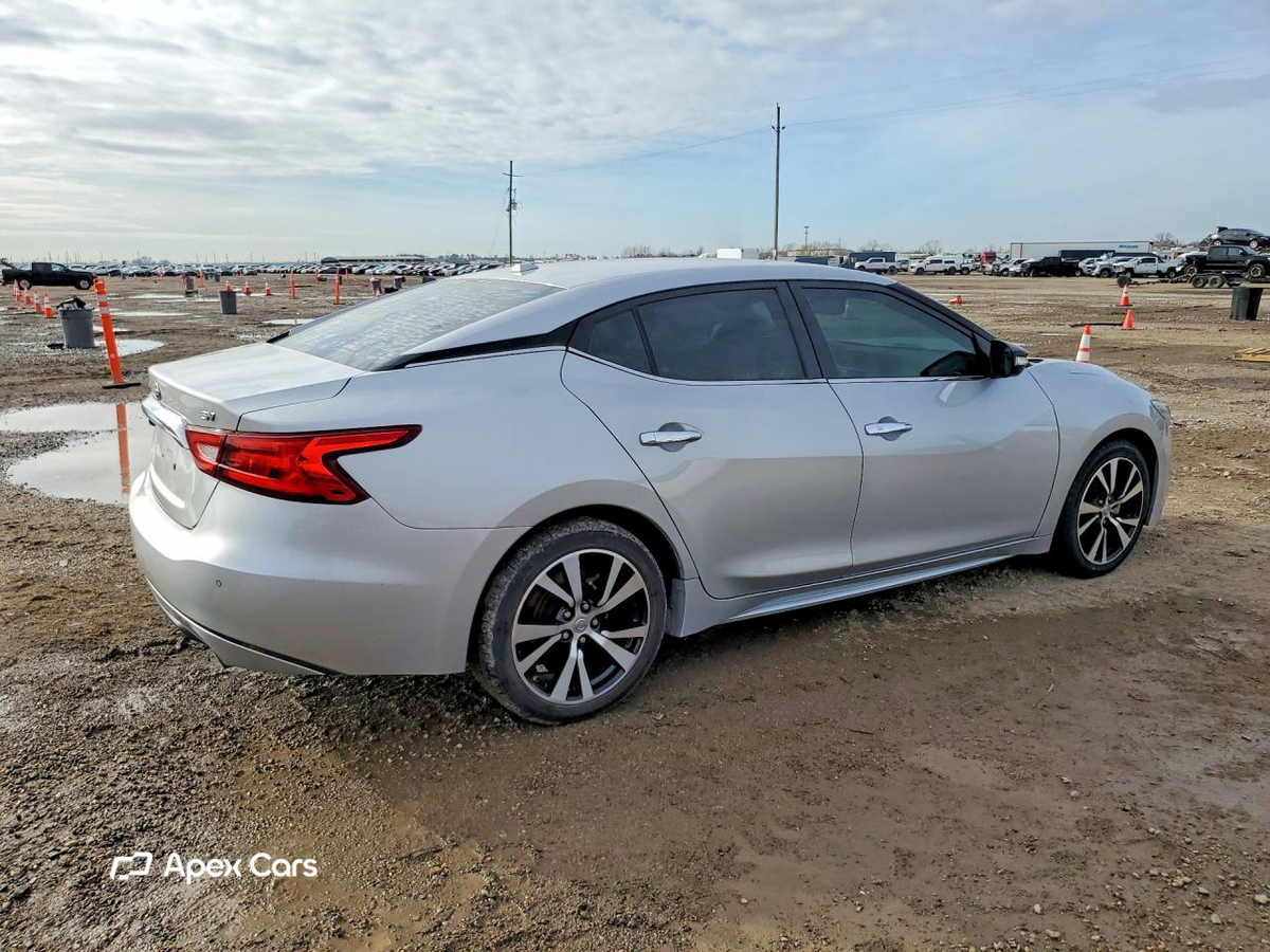 Nissan Maxima 2018