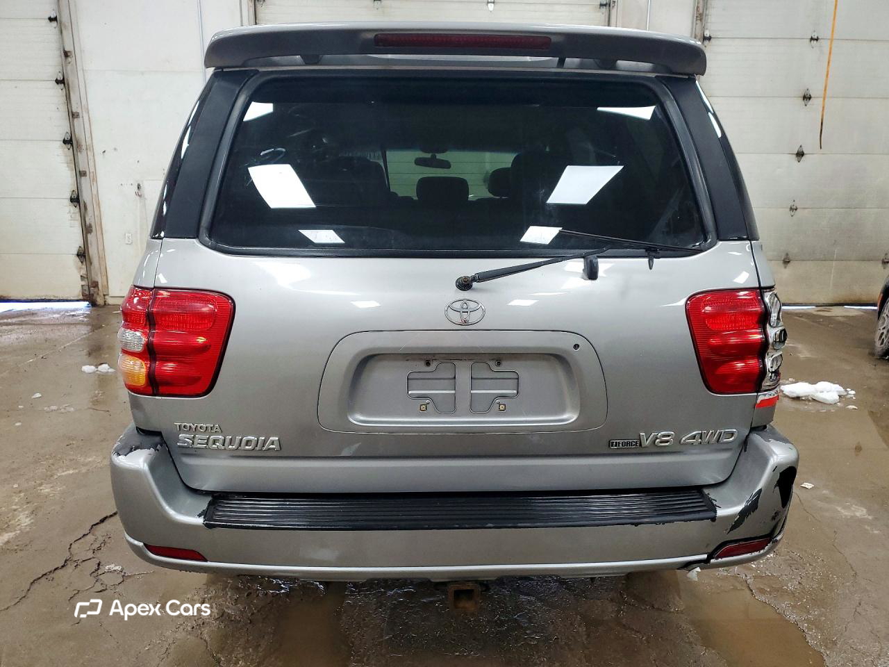 Toyota Sequoia 2002