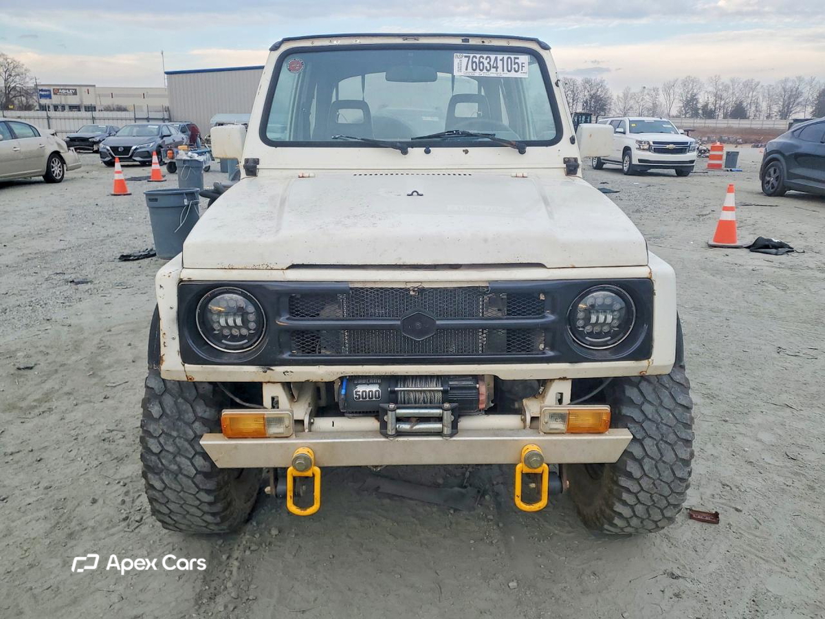 Suzuki Samurai 1986