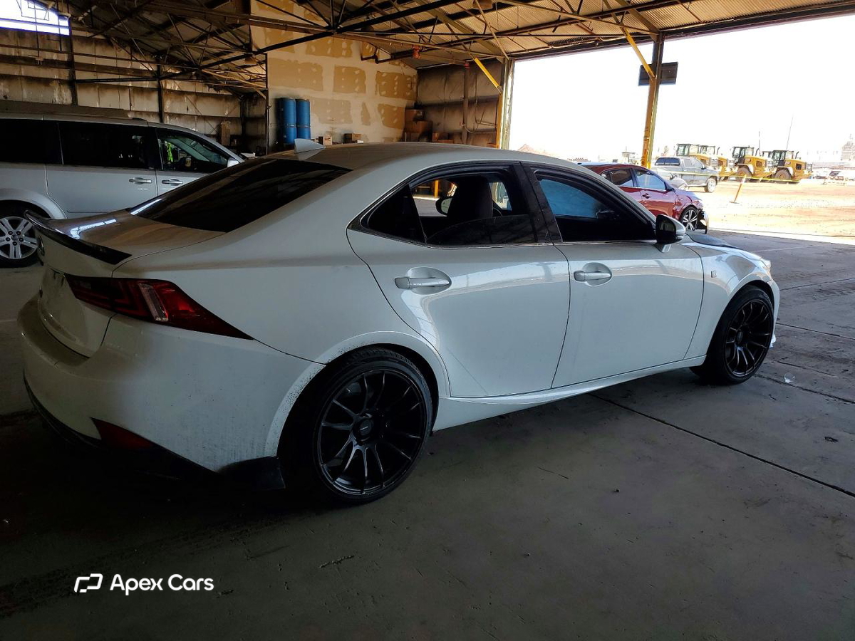 Lexus IS 2016