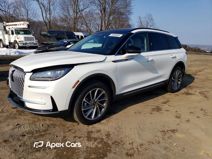 2025 Lincoln Corsair - Image 1 of 5