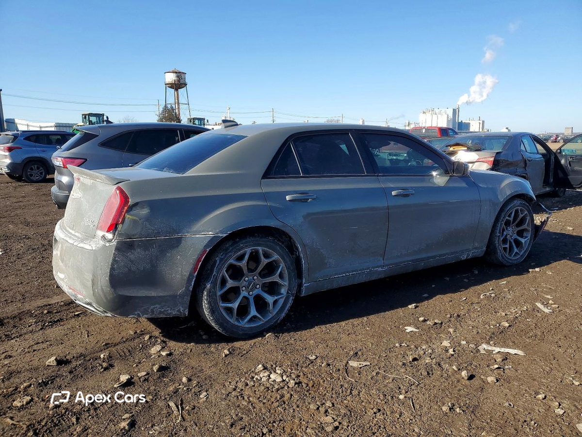 Chrysler 300 2018