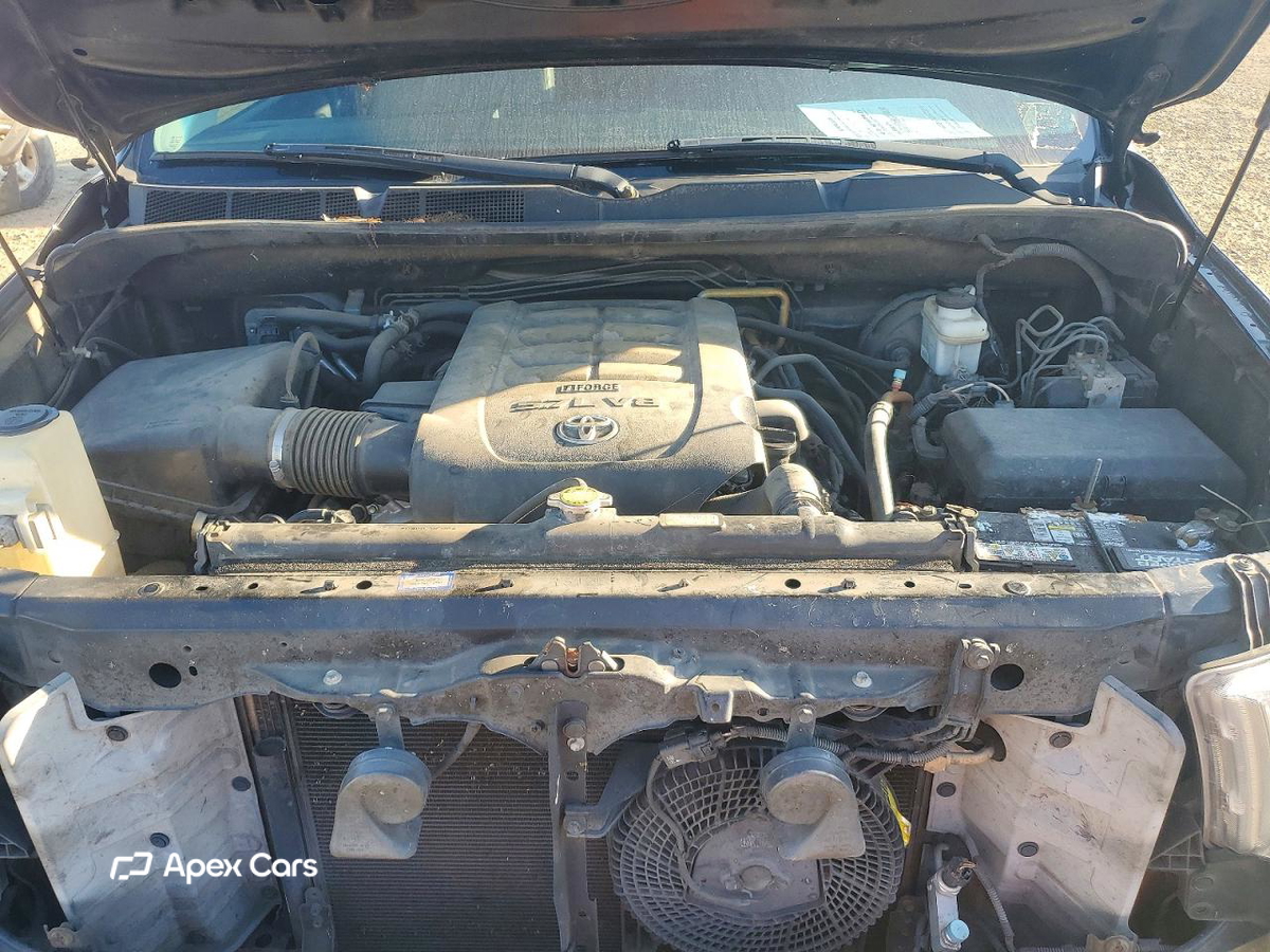 Toyota Sequoia 2012