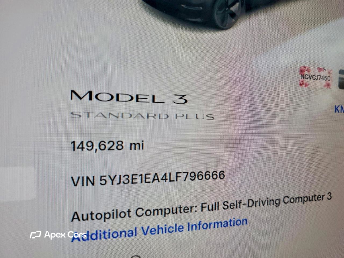 Tesla Model 3 2020