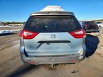 Toyota Sienna 2011