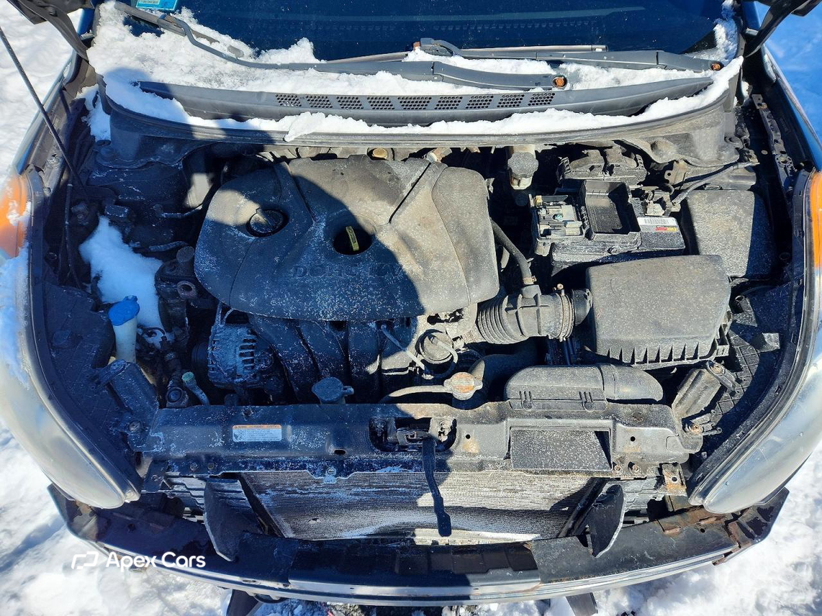 Hyundai Elantra 2011