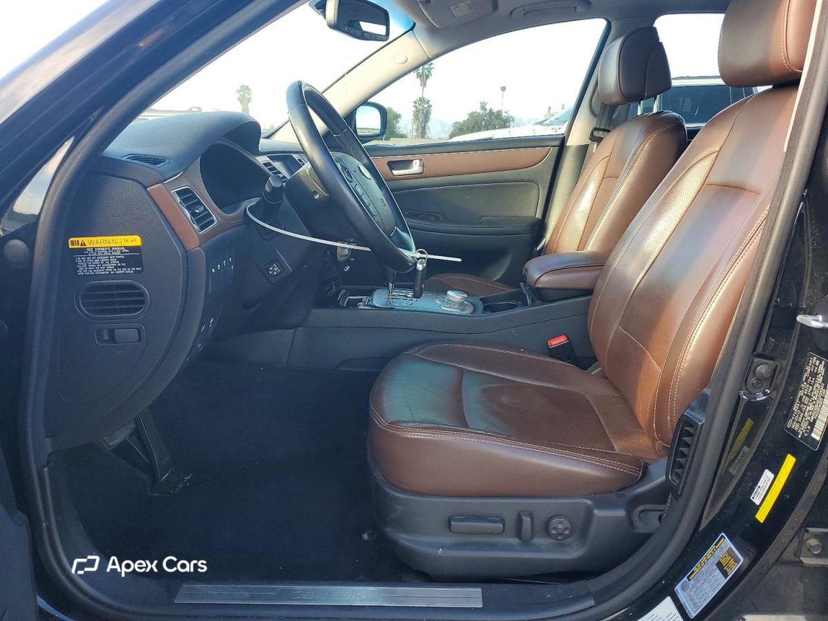 Hyundai Genesis 2014