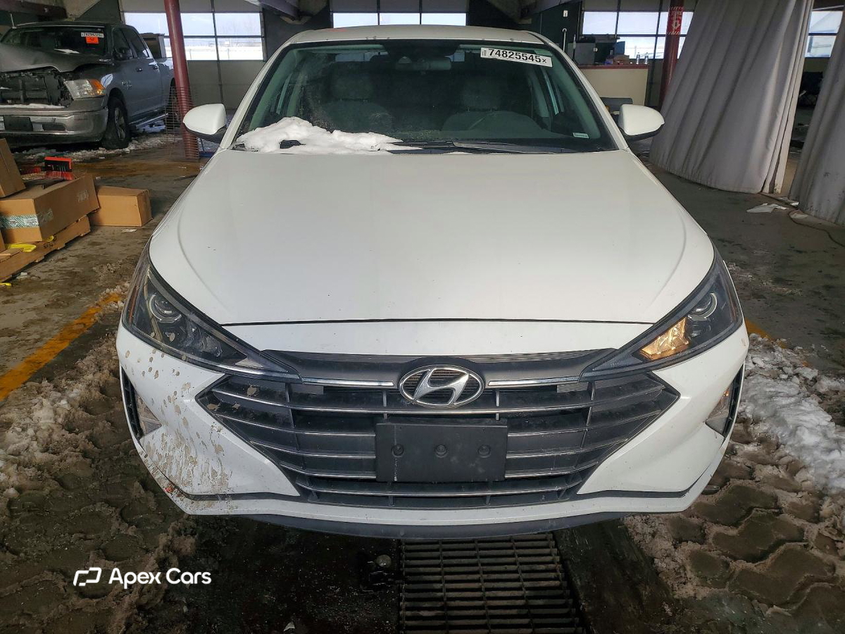 Hyundai Elantra 2020