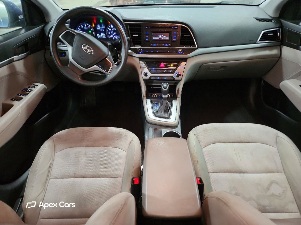 Hyundai Elantra 2017