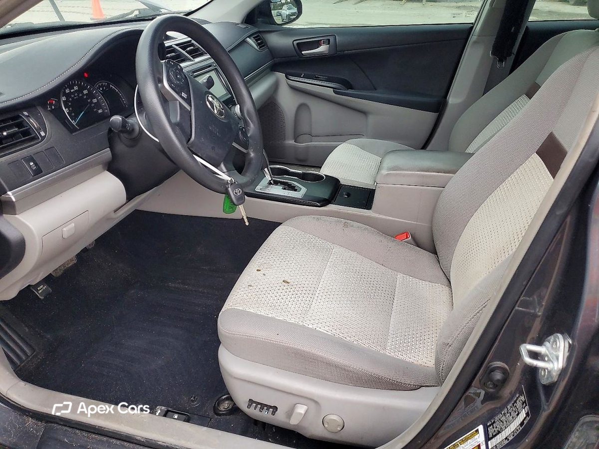 Toyota Camry 2012