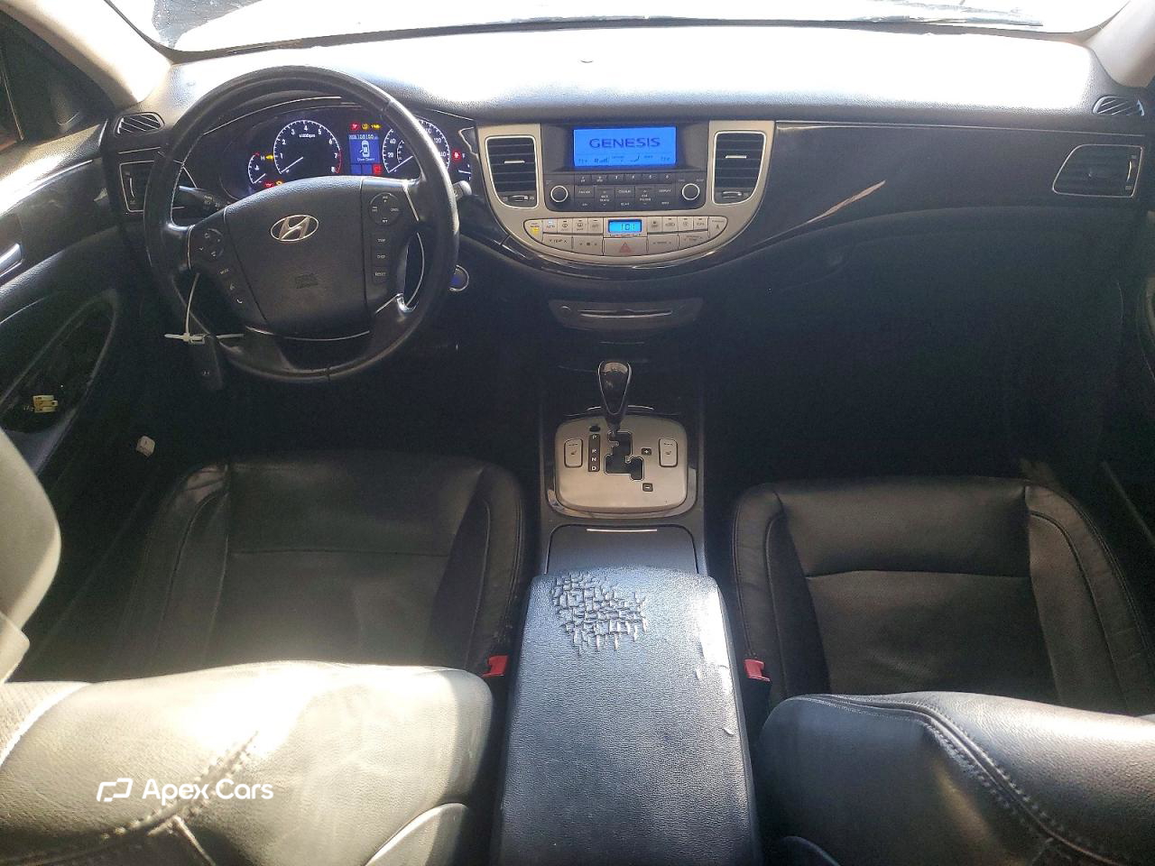 Hyundai Genesis 2012
