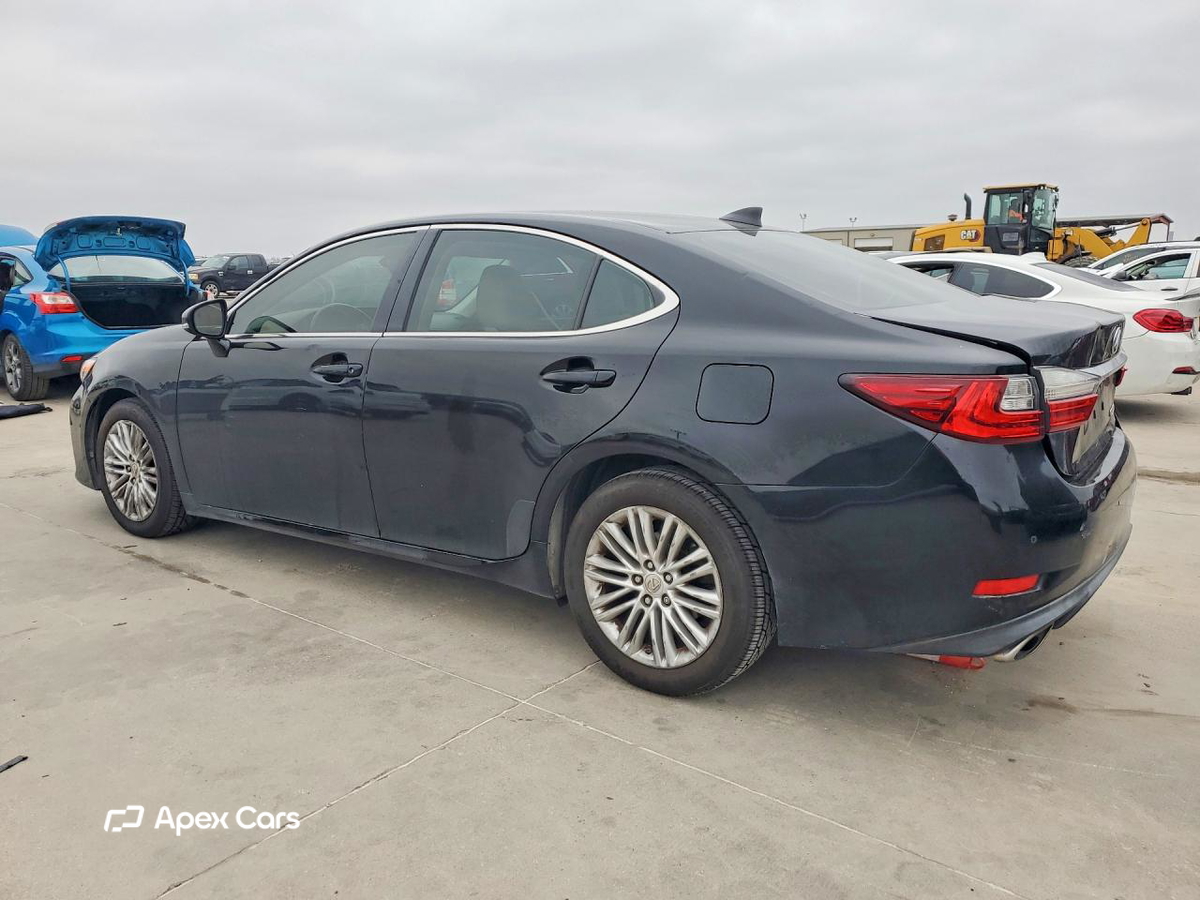 Lexus ES 2016