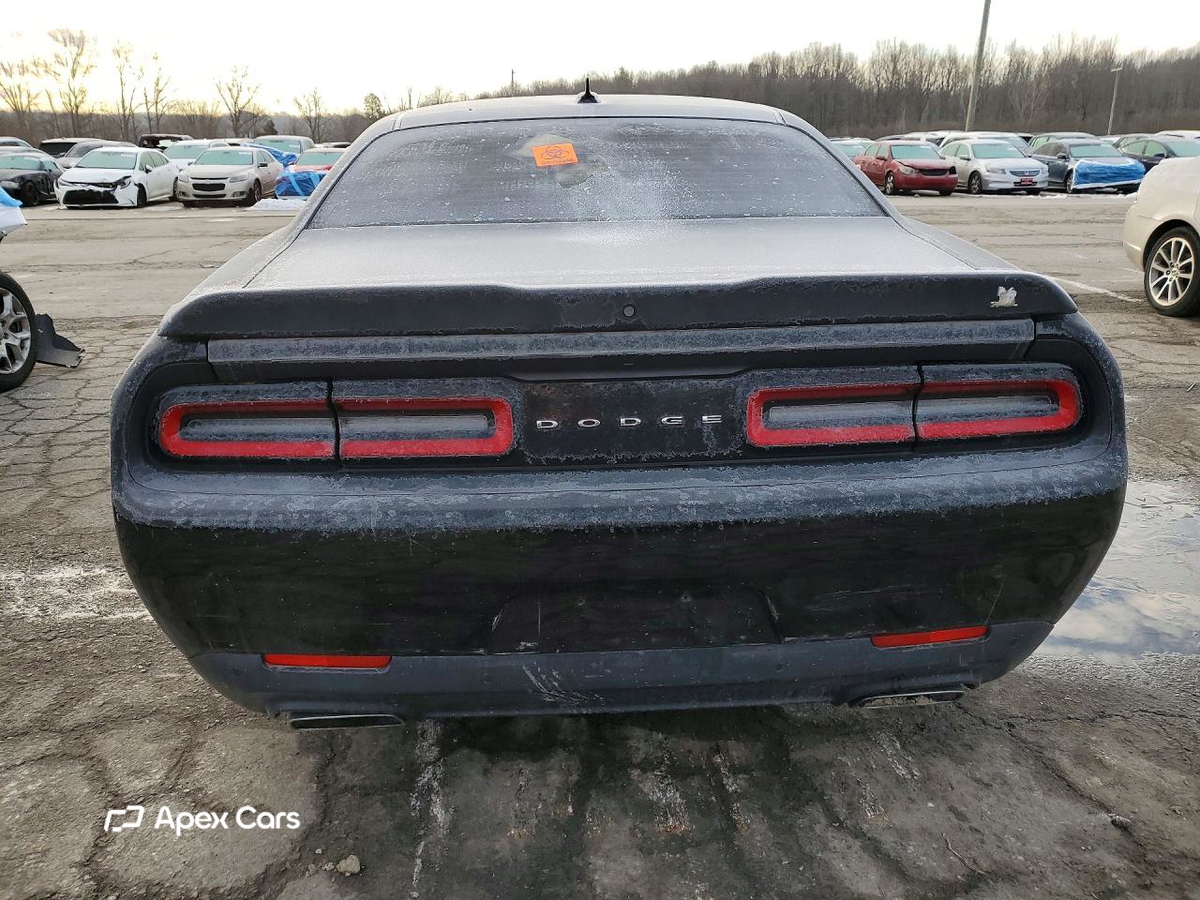 Dodge Challenger 2016