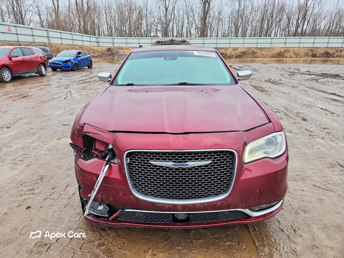 Chrysler 300 2019