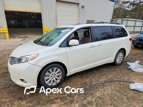Toyota Sienna 2017 - Image 1 of 13