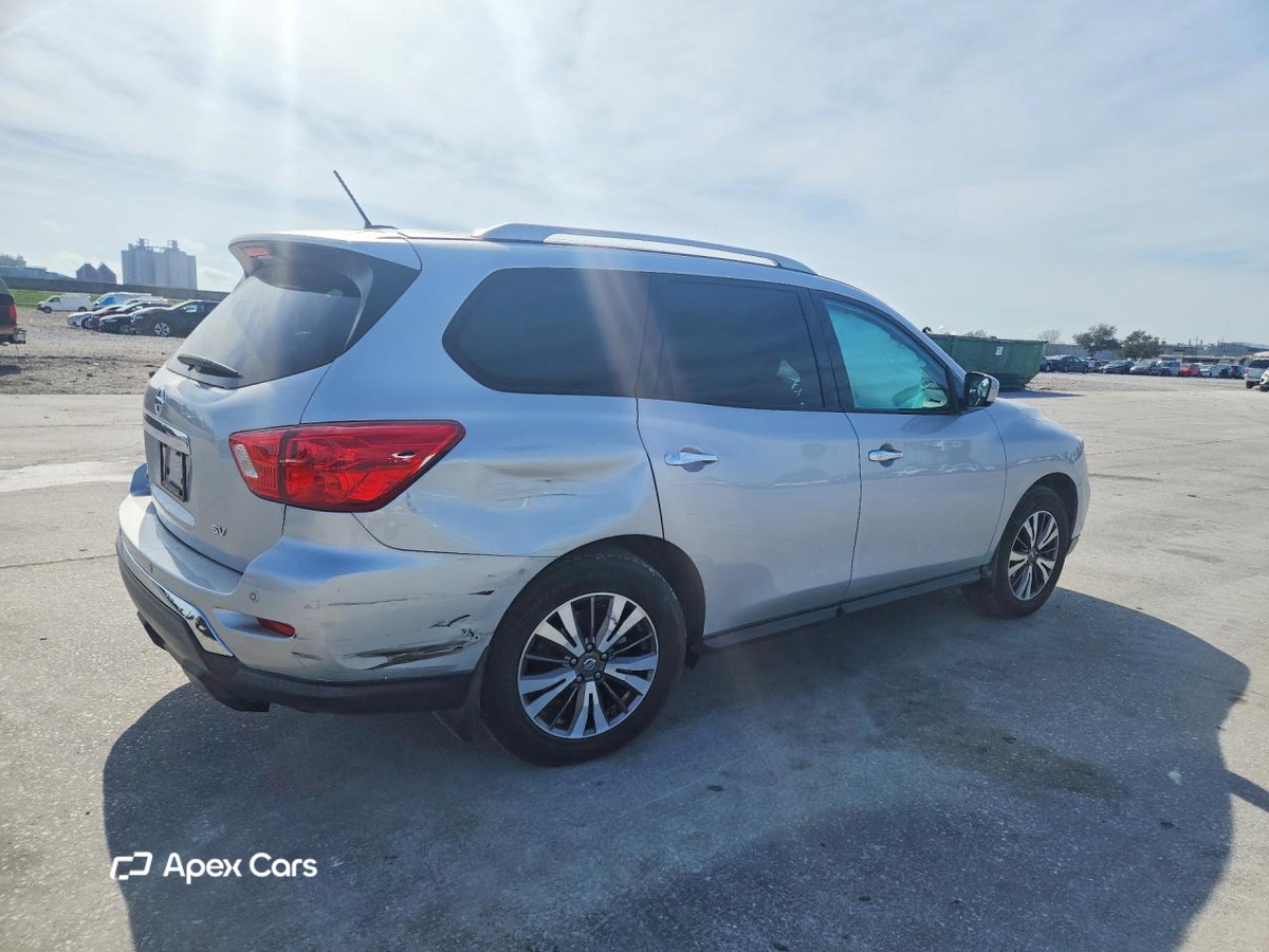 Nissan Pathfinder 2017