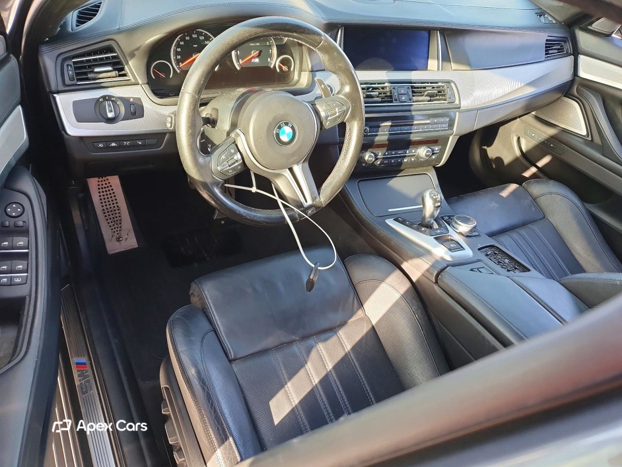 BMW M5 2016