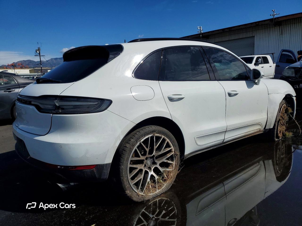 Porsche Macan 2021
