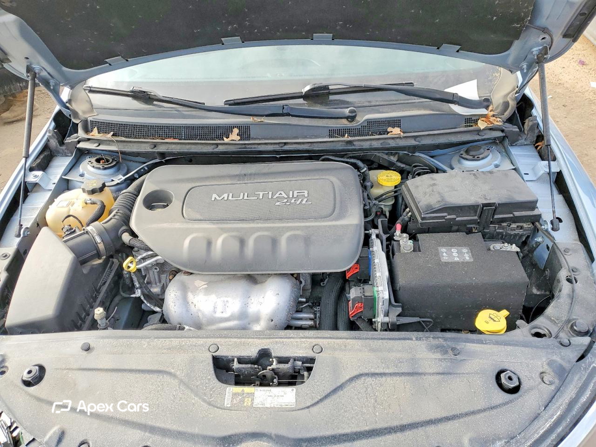 Chrysler 200 2015