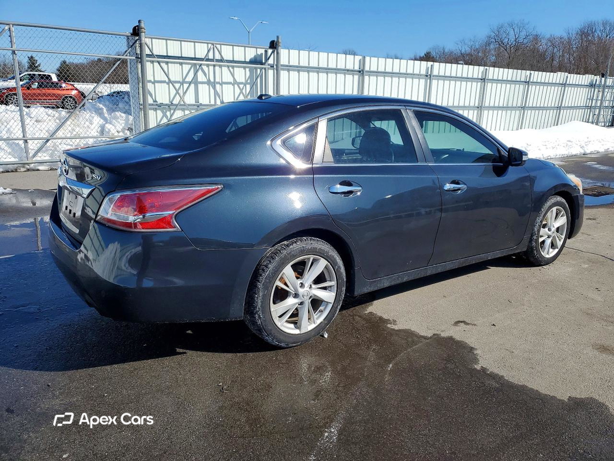 Nissan Altima 2015