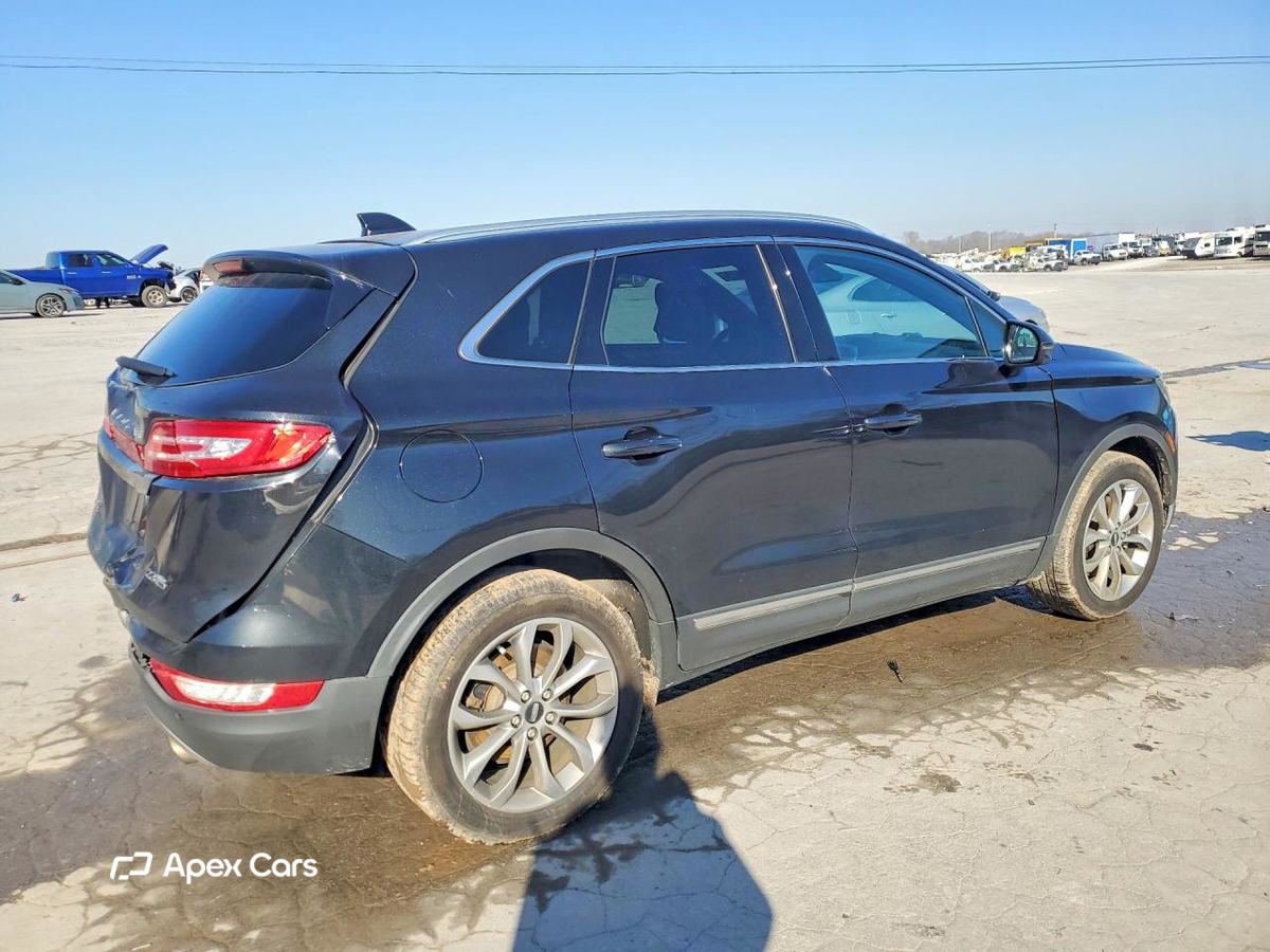 Lincoln MKC 2015