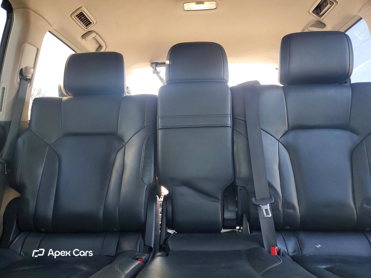 Lexus LX 2016