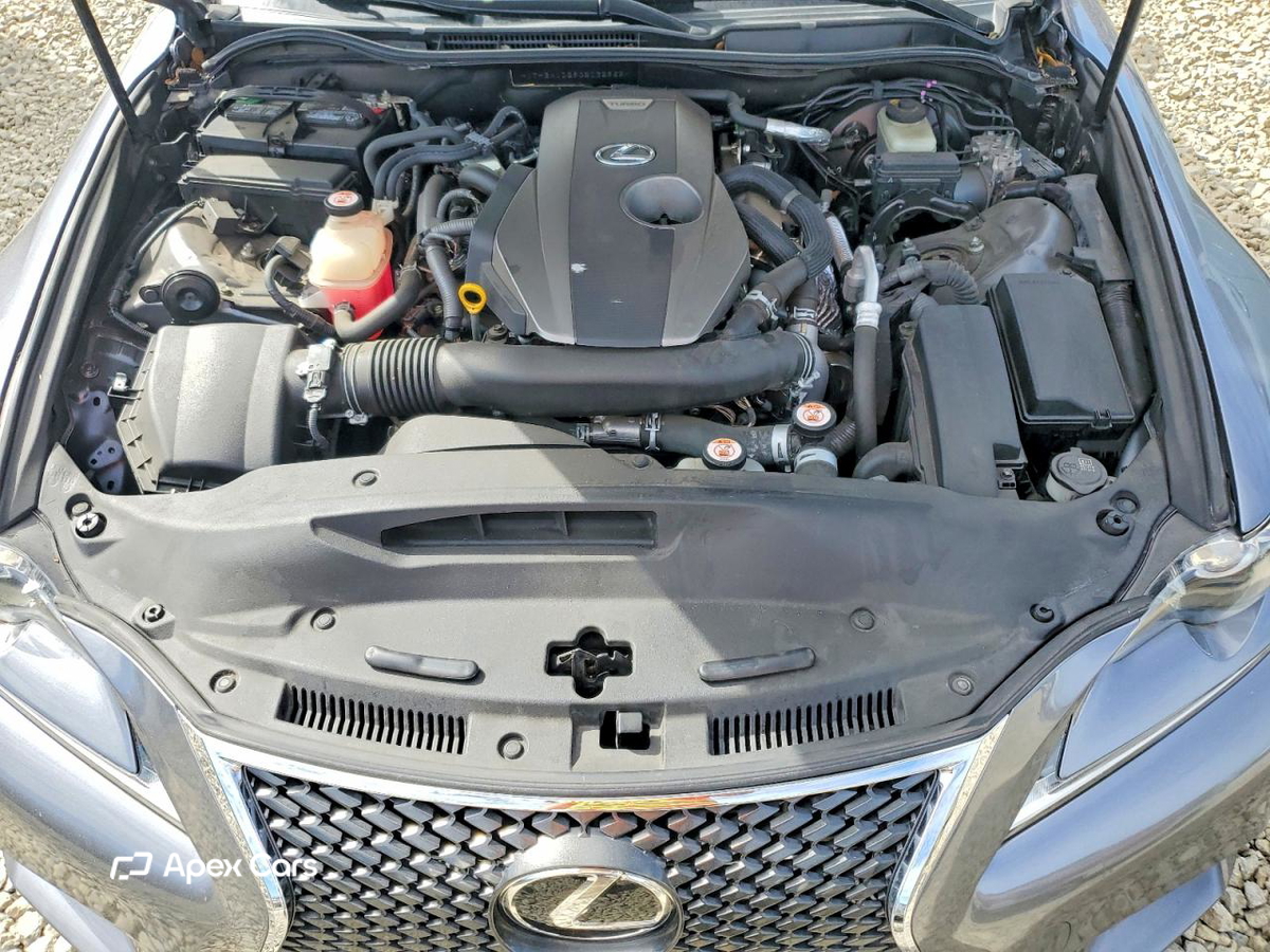 Lexus IS 2016
