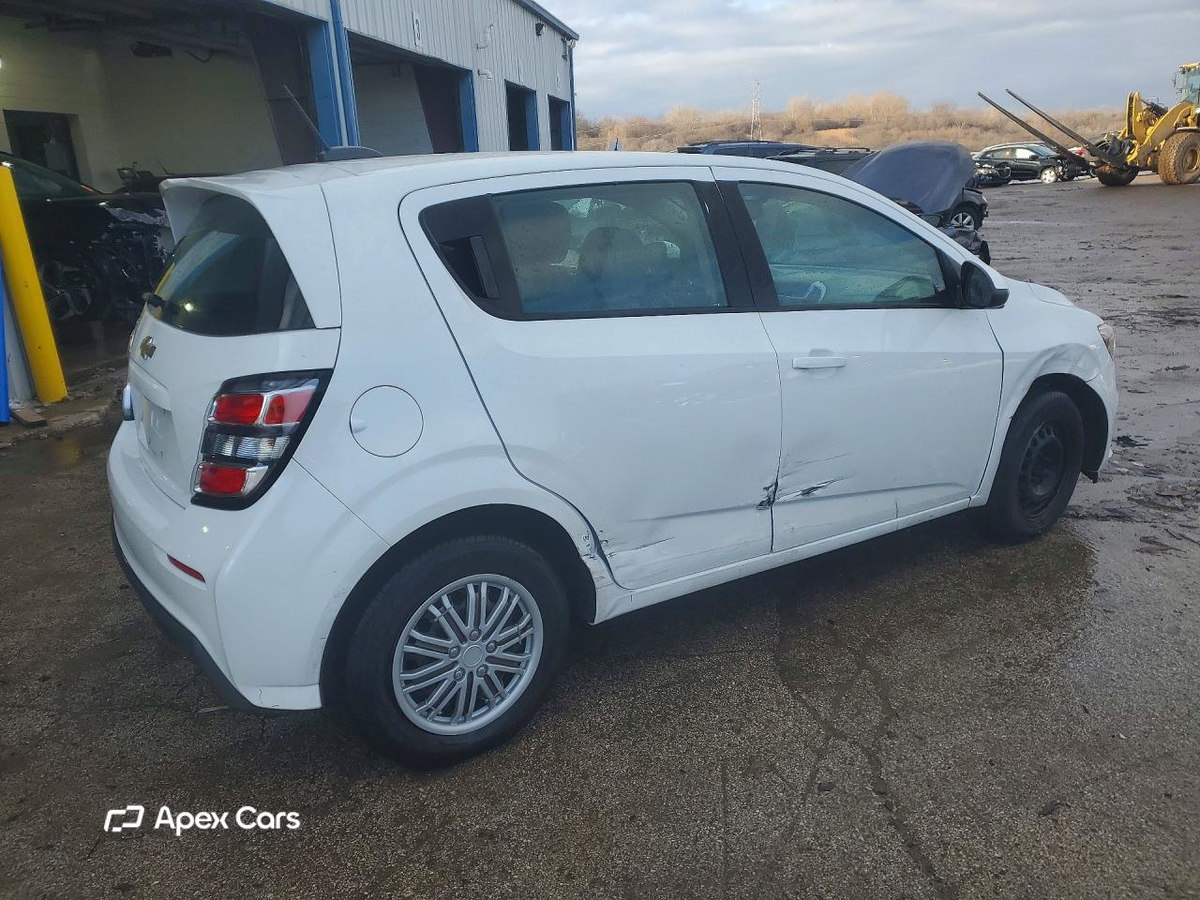 Chevrolet Sonic 2017