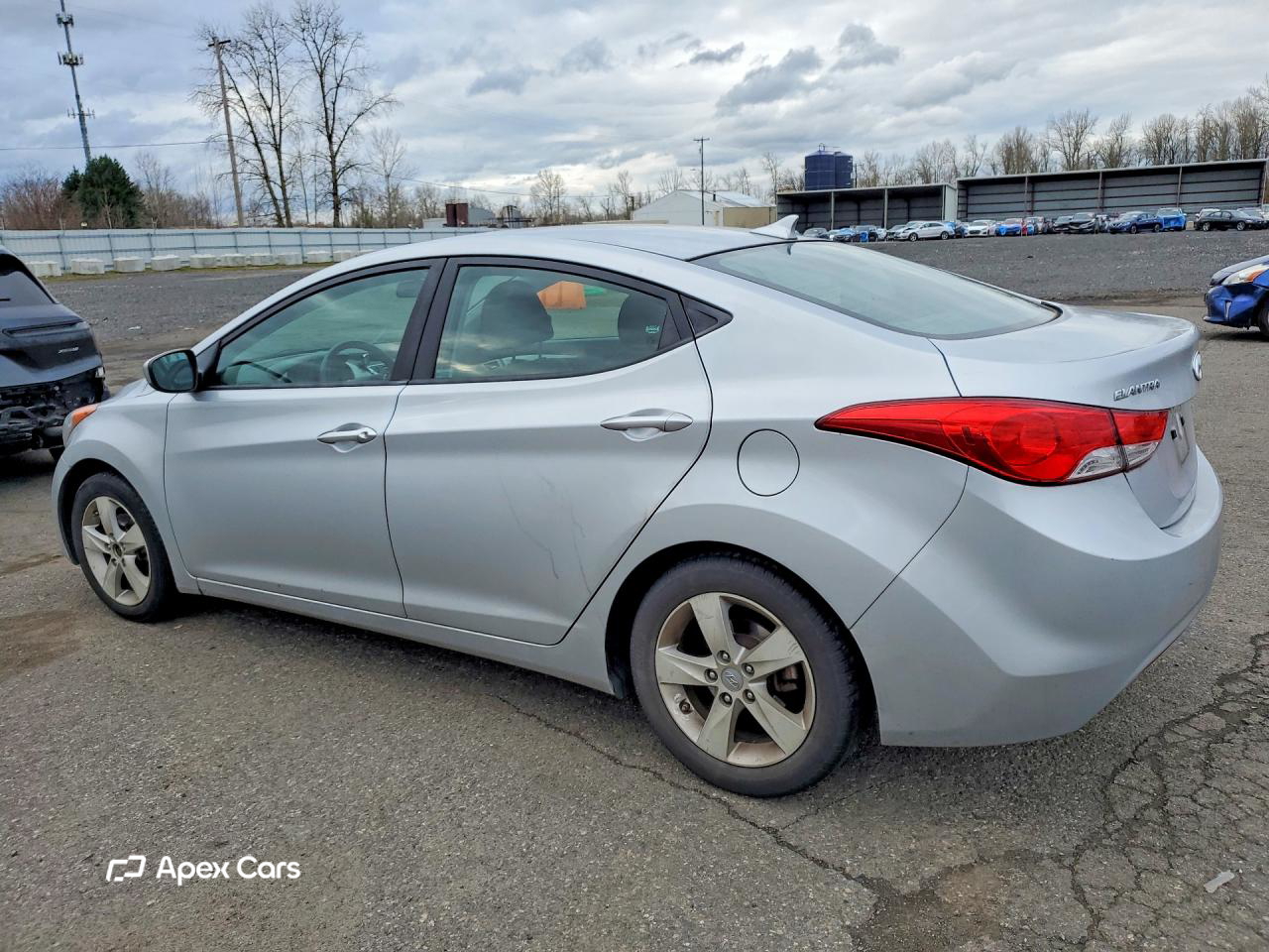 Hyundai Elantra 2012
