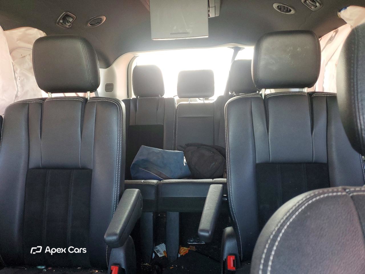 Dodge Caravan 2016