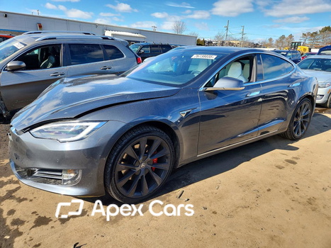 Tesla Model S 2019 - Image 1 of 12