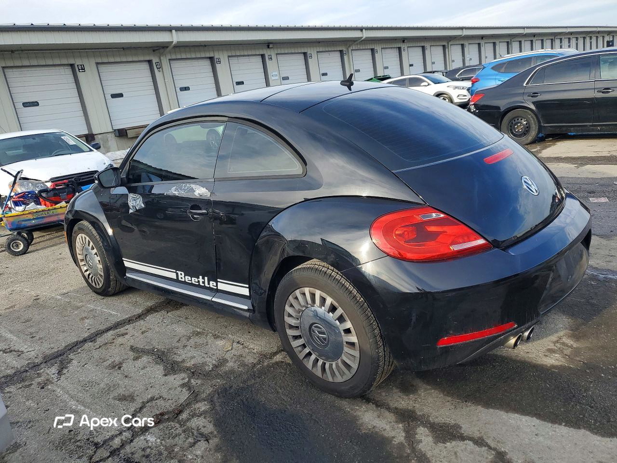 Volkswagen Beetle 2013