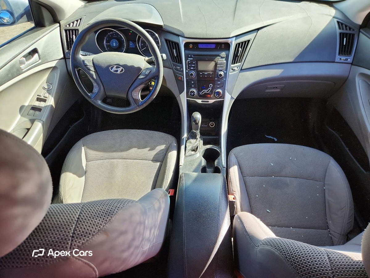 Hyundai Sonata 2011