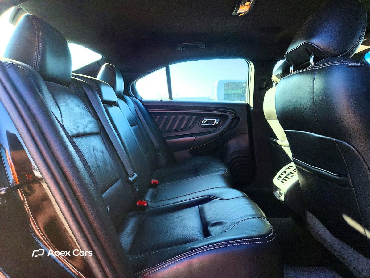 Ford Taurus 2013