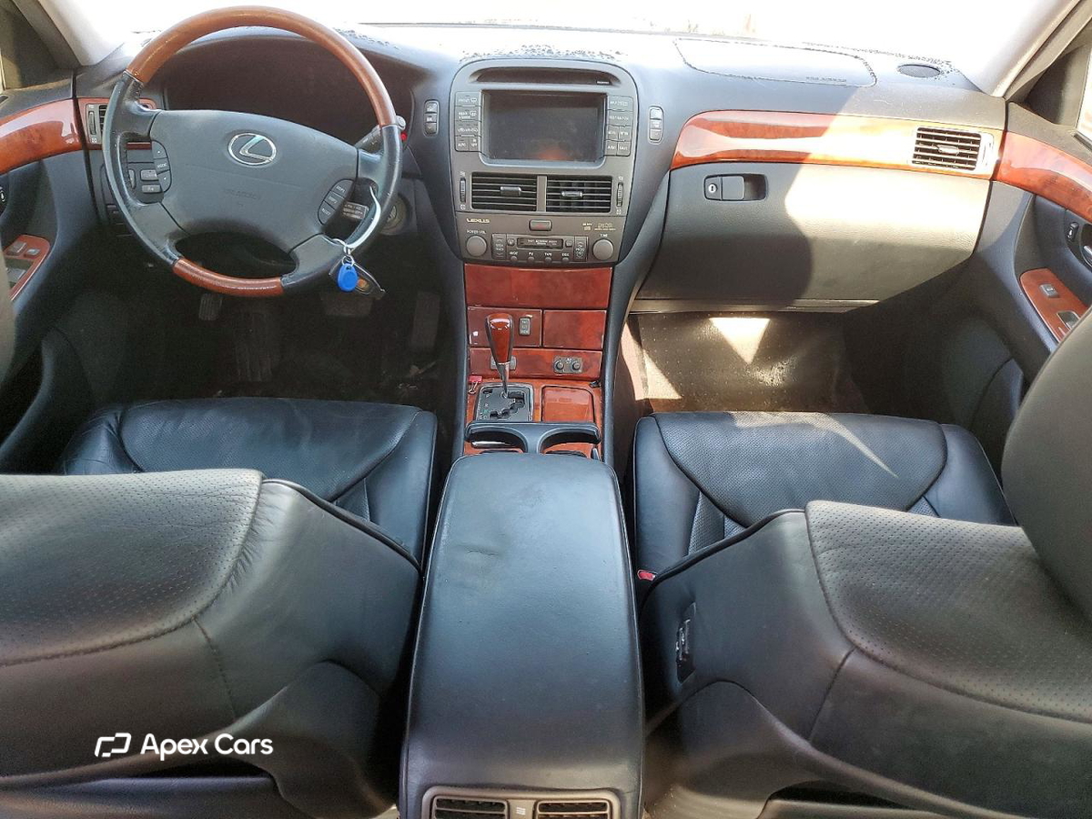 Lexus LS 2004