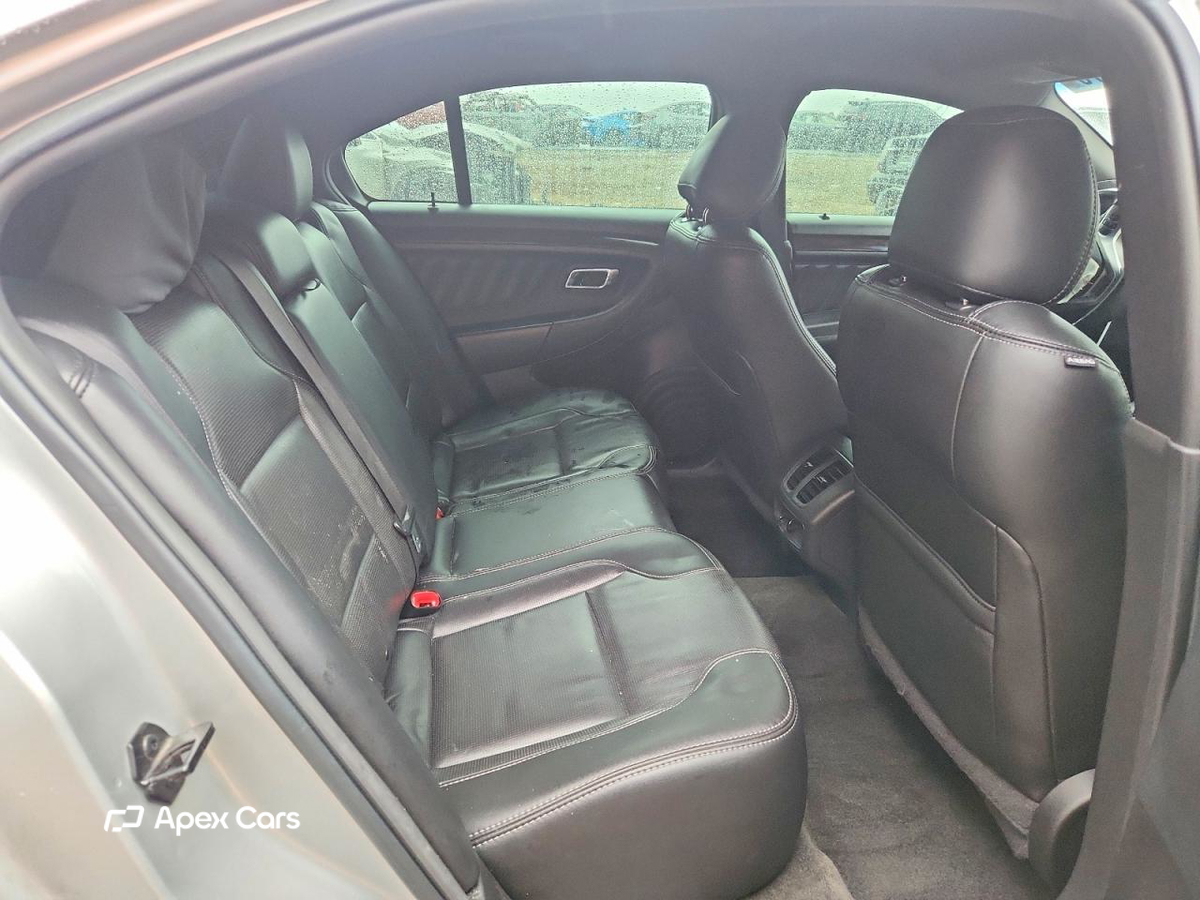 Ford Taurus 2013