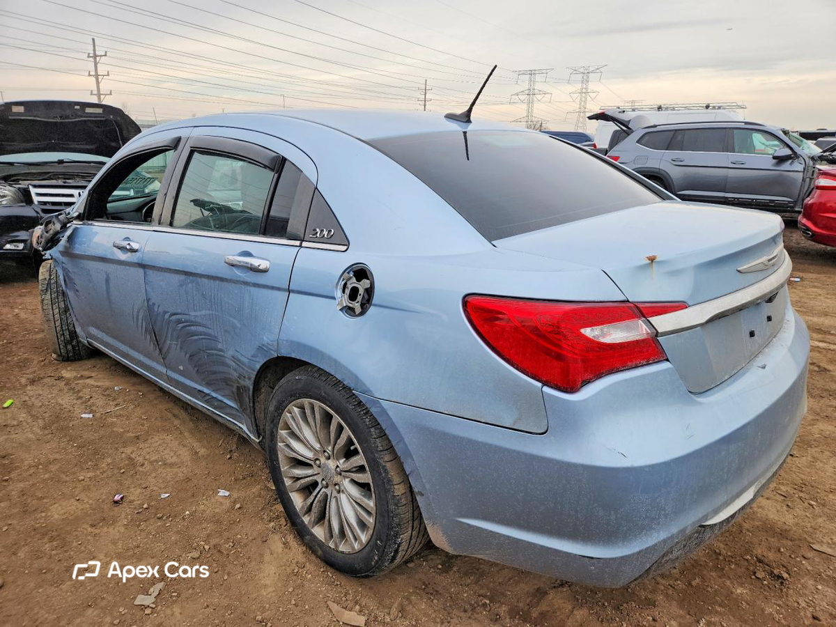 Chrysler 200 2012