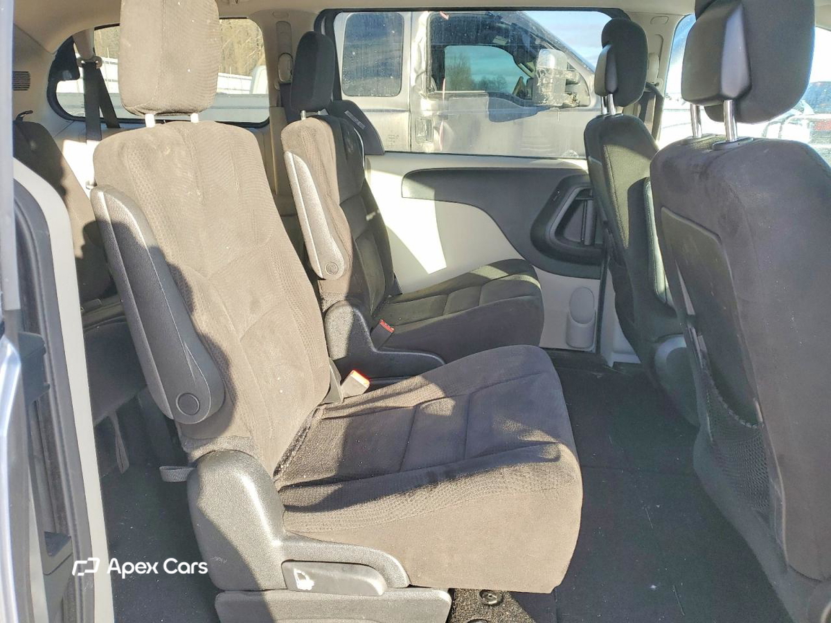 Dodge Caravan 2015