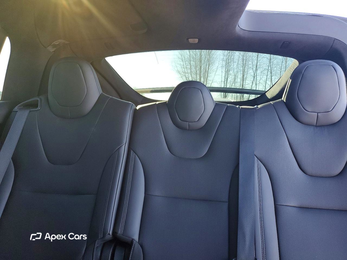 Tesla Model X 2023