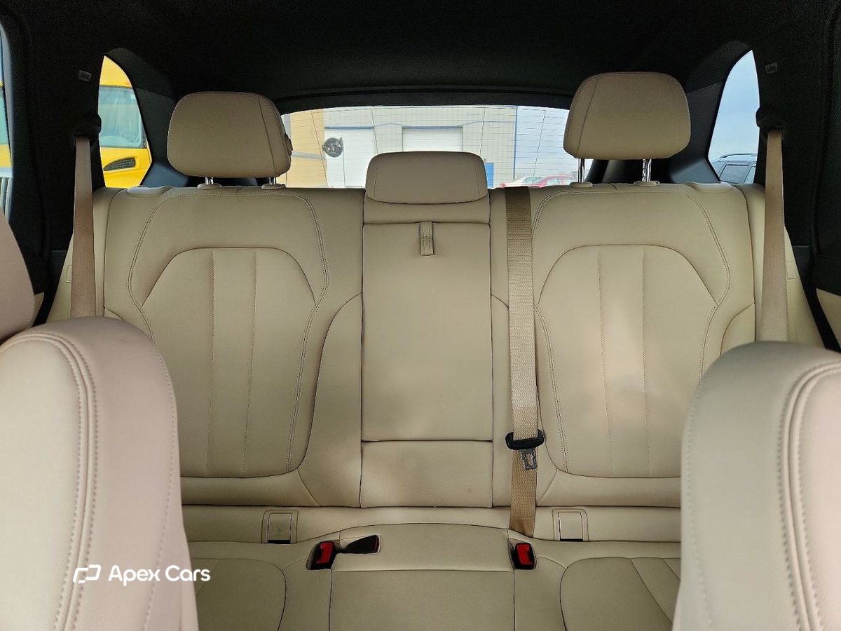 BMW X5 2019