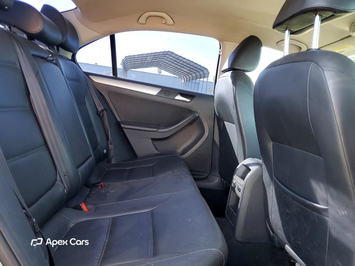 Volkswagen Jetta 2013