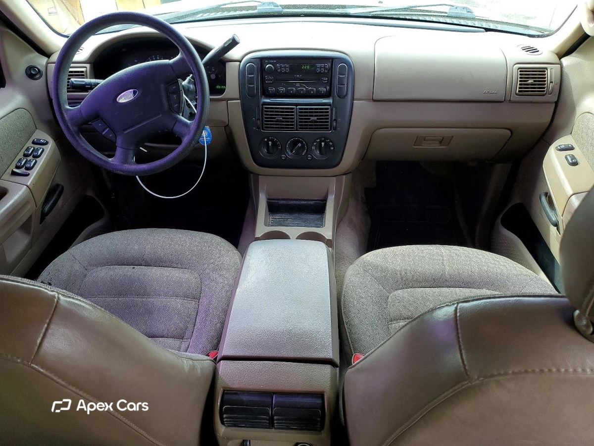Ford Explorer 2004