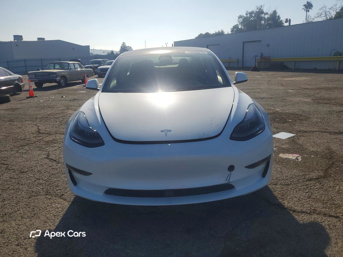 Tesla Model 3 2023