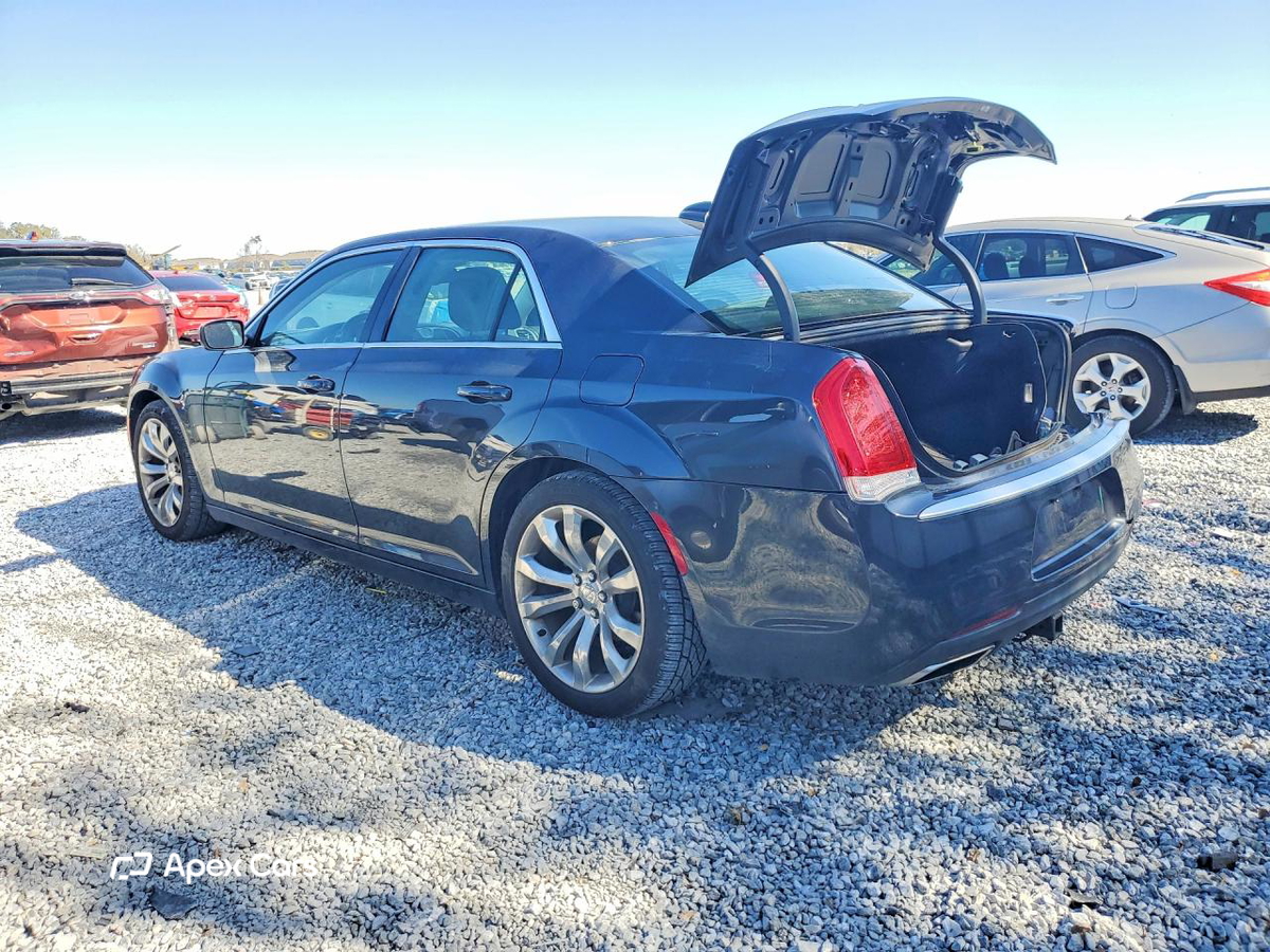 Chrysler 300 2019