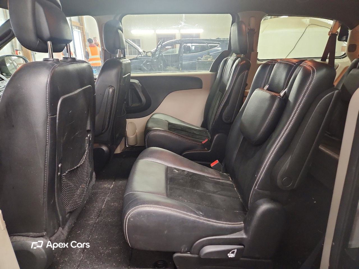 Dodge Caravan 2017