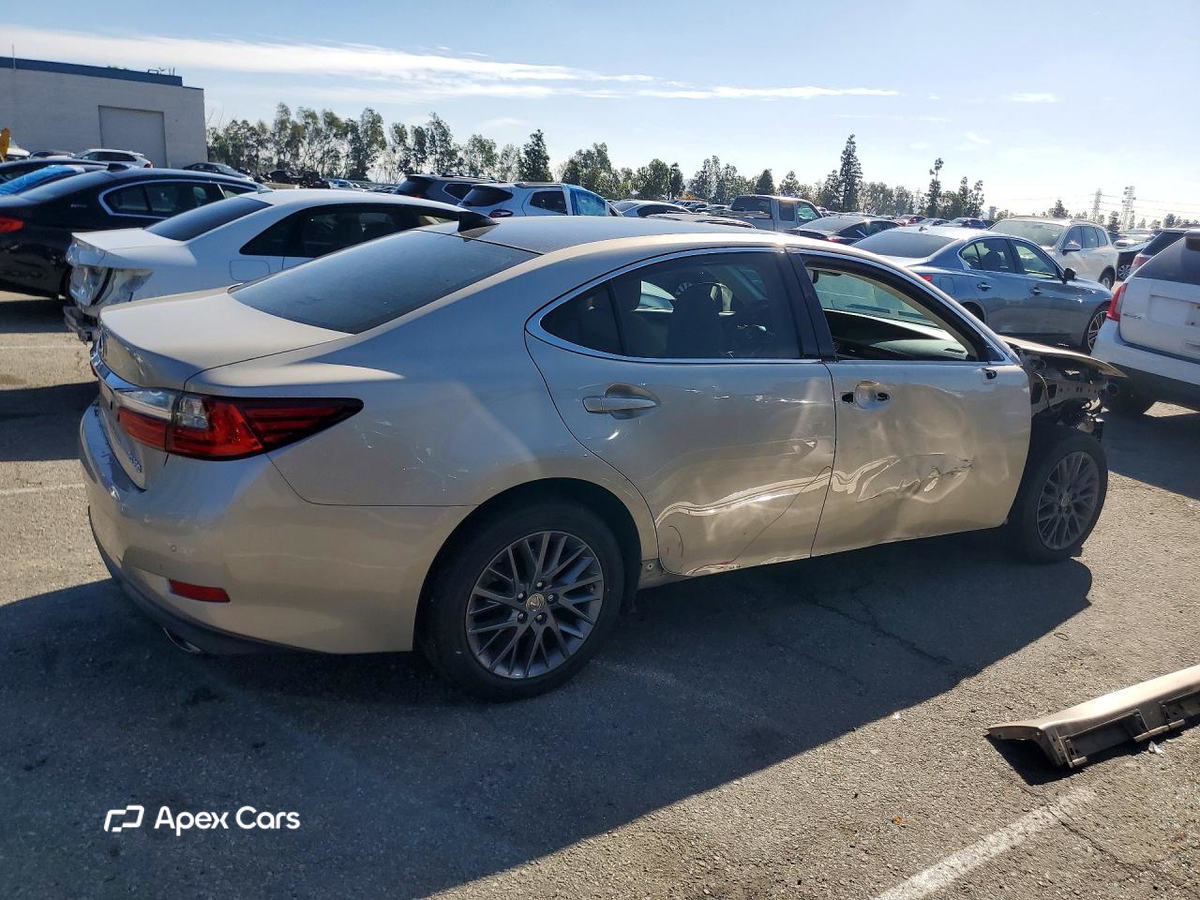 Lexus ES 2018