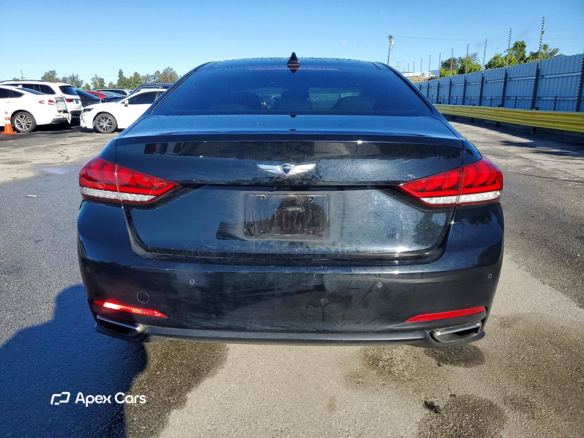 Hyundai Genesis 2015