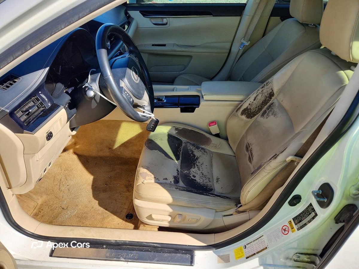 Lexus ES 2013