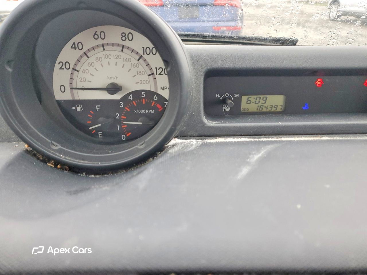 Scion xB 2005