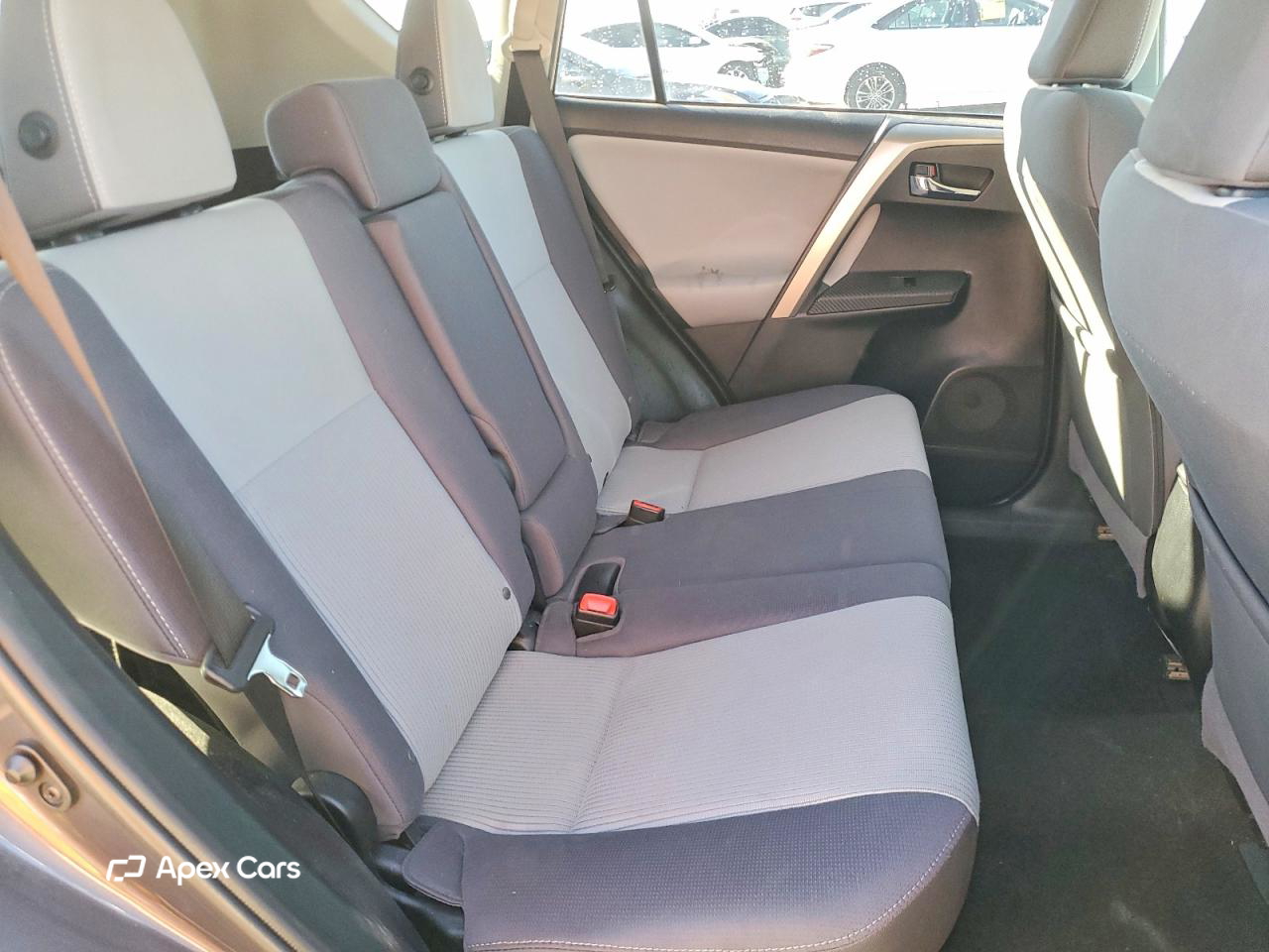 Toyota RAV 4 2015
